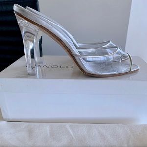 Manolo Blahnik Astuta Napa Silver Lucite Mule